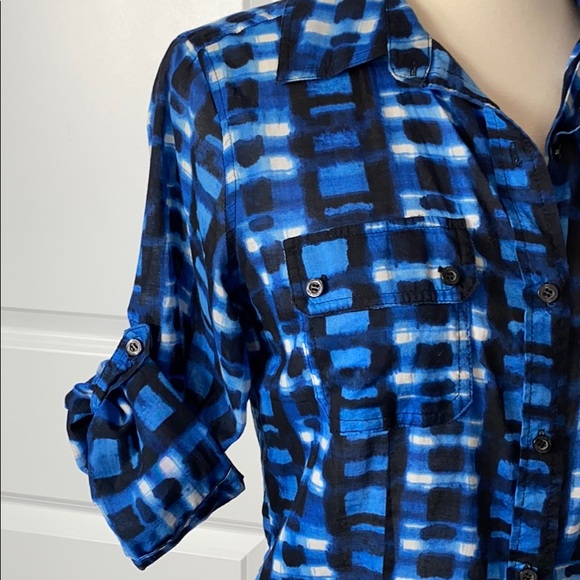 Calvin Klein button down shirt lightweight - Picture 3 of 11